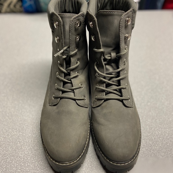 Just Fab Cristen Combat Gray Booties - Picture 2 of 6